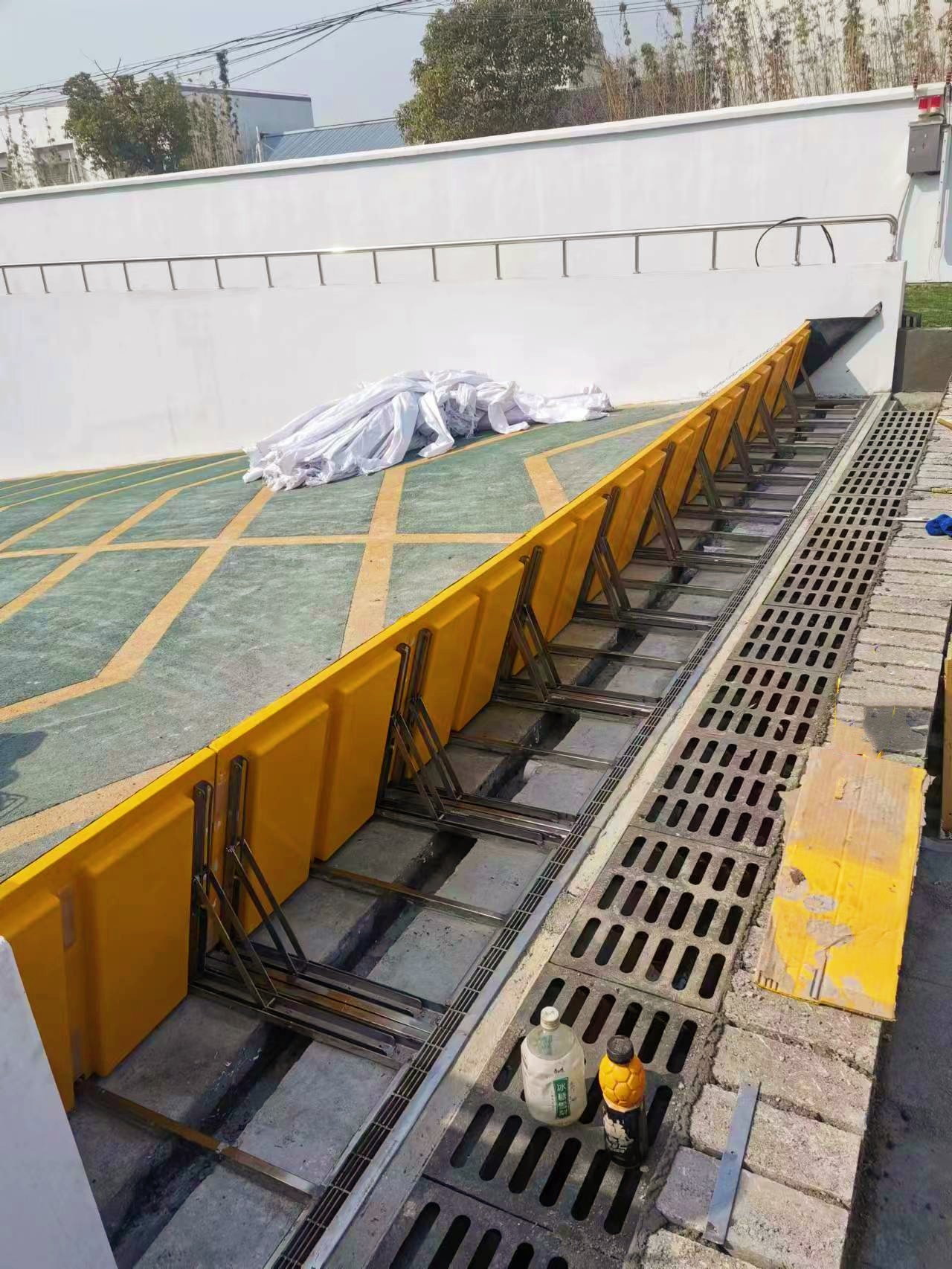 智能水动力防洪闸亮相苏州地下车库， 再也不需要人工值守，防洪、防汛更便捷
